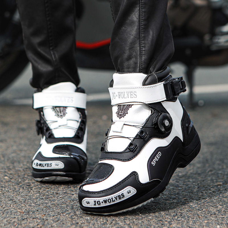 Four Seasons New Cycling Boots - đánh giá và giá Cycling Commute Shoes